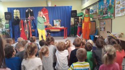 TEATRALNE ABC Z KABARETEM BZIK 