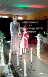Przegląd Mody Średniowiecznej, pt. „Jarzębinka na średniowiecznym wybiegu"
