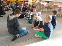 PROJEKT EDUKACYJNY "STARSZY KOLEGO, NAUCZ MNIE ANGIELSKIEGO"