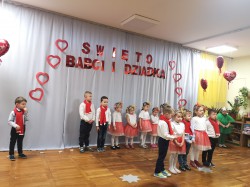 DZIEŃ BABCI I DZIADKA