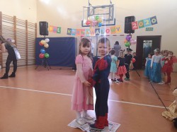 BAL KARNAWAŁOWY