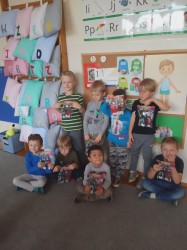 DZIEŃ CHŁOPCA W SMERFACH 