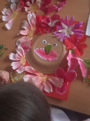 Zajęcie warsztatowe "Niezwykłe twarze" inspirowane twórczością G. Arcimboldo – malarza odrodzenia, przedstawiciela manieryzmu. 