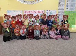 ŚWIATOWY DZIEŃ PLUSZOWEGO MISIA