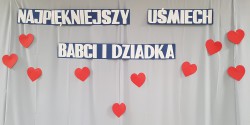 DZIEŃ BABCI I DZIADKA