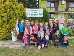Z plonami i zwierzętami „za pan brat” – wycieczka „Ekoludków” do Gospodarstwa Rolnego Łabęccy w Adamkach – 17.09.2021  
