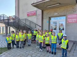 WYCIECZKA DO BIBLIOTEKI