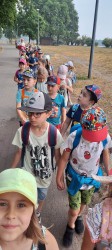 KOLEJKĄ NA PIASKI