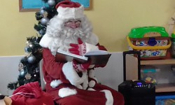 Gwiazdor w przedszkolu odwiedził  „Żabki” - 19.12.2023 roku