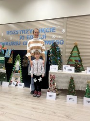 MIĘDZYPRZEDSZKOLNY KONKURS " CHOINKA SENSORYCZNA"