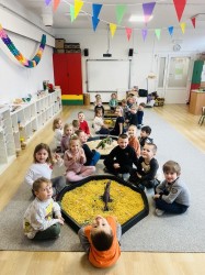 "DZIEŃ DINOZAURA" i CZASOWY KĄCIK ZAINTERESOWAŃ !