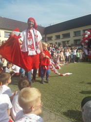 MAMA I TATA- KIBICUJEMY BIAŁO-CZRWONYM
